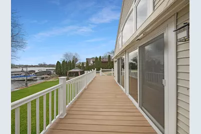 191  Riverside Dr, Racine, WI 53185 - Photo 69