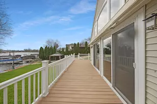 191 Riverside Dr, Racine, WI 53185 - Photo 69
