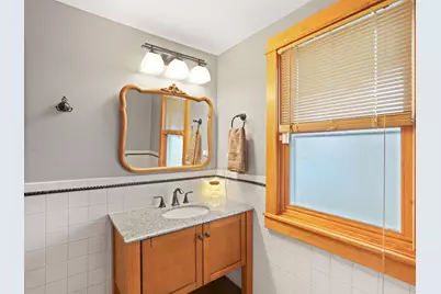 191  Riverside Dr, Racine, WI 53185 - Photo 33