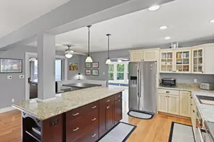 191 Riverside Dr, Racine, WI 53185 - Photo 15