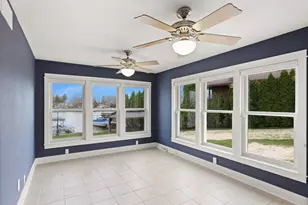 191 Riverside Dr, Racine, WI 53185 - Photo 29
