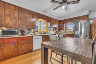 1117 Broadway Ave, Sheboygan, WI 53081 - Photo 3