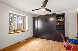 N75W23419 N Ridgeview Cir, Sussex, WI 53089 - Photo 5