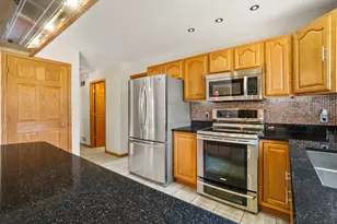 N75W23419 N Ridgeview Cir, Sussex, WI 53089 - Photo 11
