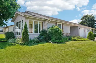1833 Hilltop Dr, West Bend, WI 53095 - Photo 3