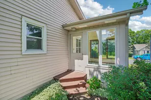 1833 Hilltop Dr, West Bend, WI 53095 - Photo 33