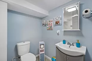 1025 W Riverview Dr, Glendale, WI 53209 - Photo 27