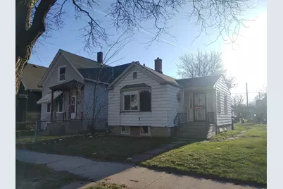 2922 N 6th St, Milwaukee, WI 53212 - Photo 1
