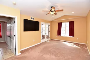 302 W Hunt Ave, Twin Lakes, WI 53181 - Photo 3