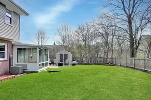 12915 W Wilbur Dr, New Berlin, WI 53151 - Photo 5