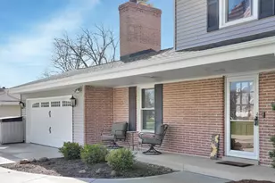 12915 W Wilbur Dr, New Berlin, WI 53151 - Photo 7