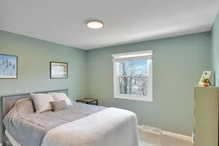 12915 W Wilbur Dr, New Berlin, WI 53151 - Photo 33