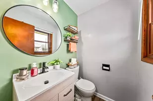 1127 Hemlock Ln, Waukesha, WI 53189 - Photo 17