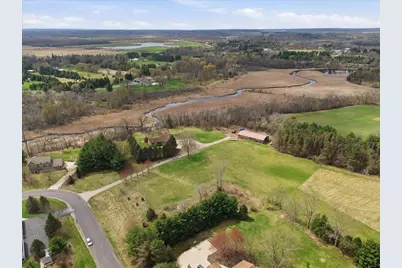 S28W36305  Scuppernong Cir, Ottawa, WI 53118 - Photo 71