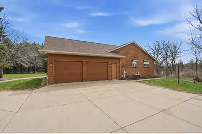 S28W36305  Scuppernong Cir, Ottawa, WI 53118 - Photo 51