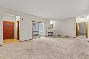 1821 E Racine Ave, Waukesha, WI 53186 - Photo 5
