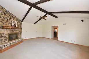 10570 W Pallottine Dr, Greenfield, WI 53228 - Photo 11