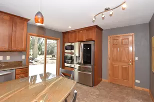 10570 W Pallottine Dr, Greenfield, WI 53228 - Photo 23