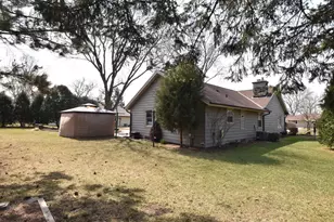 10570 W Pallottine Dr, Greenfield, WI 53228 - Photo 55