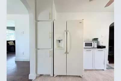 1317 N 30th St, Sheboygan, WI 53081 - Photo 9