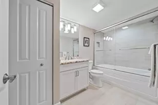 109 Lake Vista Cir, Fontana, WI 53125 - Photo 31