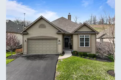 109  Lake Vista Cir, Fontana, WI 53125 - Photo 1