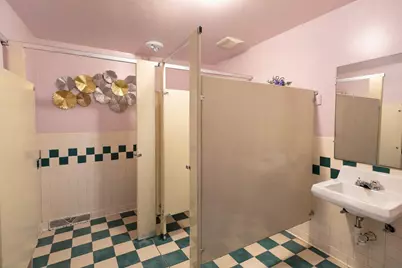 2037 W National Ave #2039, Milwaukee, WI 53204 - Photo 15