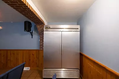 2037 W National Ave #2039, Milwaukee, WI 53204 - Photo 11
