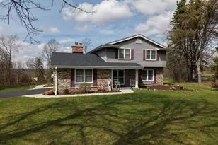 1888 Woodsfield Dr, Richfield, WI 53076 - Photo 37