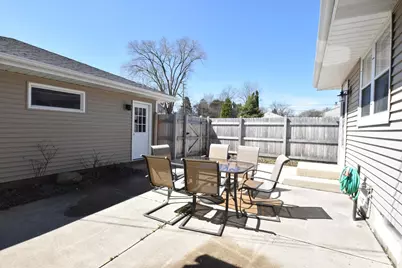 403  Beech St, Grafton, WI 53024 - Photo 25