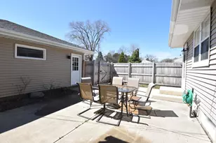 403 Beech St, Grafton, WI 53024 - Photo 25