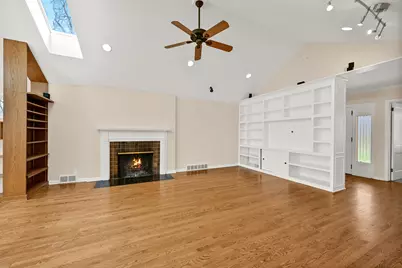 4426  7th St, Somers, WI 53144 - Photo 7