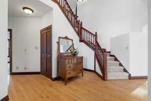 145 Victoria Cir, Racine, WI 53182 - Photo 3