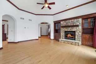 145 Victoria Cir, Racine, WI 53182 - Photo 7