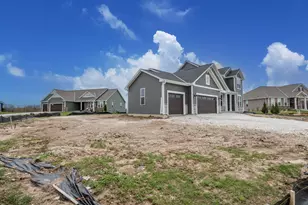 N73W17723 Mineral Dr, Menomonee Falls, WI 53051 - Photo 31