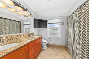 5832 N Kent Ave, Whitefish Bay, WI 53217 - Photo 13