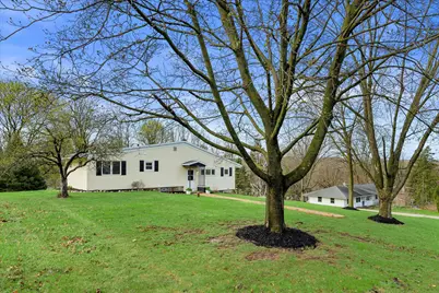 14225  Forest View Ln, Brookfield, WI 53005 - Photo 3