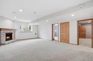 2368 Stonehaven Dr, Sun Prairie, WI 53590 - Photo 45