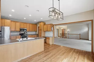2368 Stonehaven Dr, Sun Prairie, WI 53590 - Photo 15