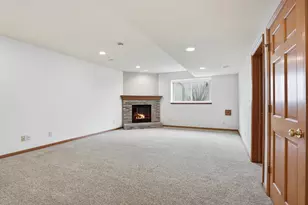 2368 Stonehaven Dr, Sun Prairie, WI 53590 - Photo 43