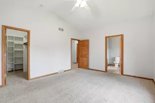2368 Stonehaven Dr, Sun Prairie, WI 53590 - Photo 25
