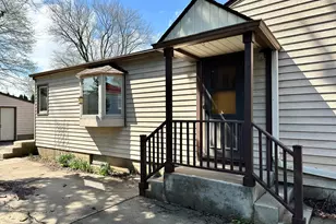 2615 E Denton Ave, Saint Francis, WI 53235 - Photo 25