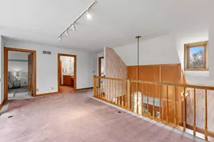 702 W Haddonstone Pl, Mequon, WI 53092 - Photo 41