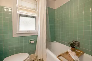 5844 N Shoreland Ave, Whitefish Bay, WI 53217 - Photo 15