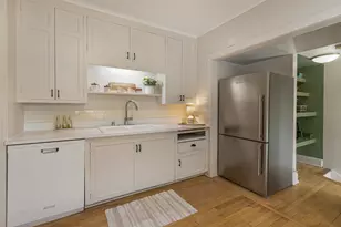 5844 N Shoreland Ave, Whitefish Bay, WI 53217 - Photo 11