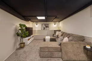 5844 N Shoreland Ave, Whitefish Bay, WI 53217 - Photo 23