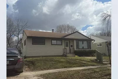 5284 N 82nd Ct, Milwaukee, WI 53218 - Photo 3