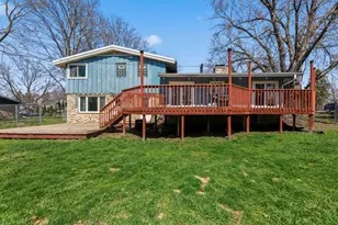N84W12863 Ronald Dr, Menomonee Falls, WI 53051 - Photo 25