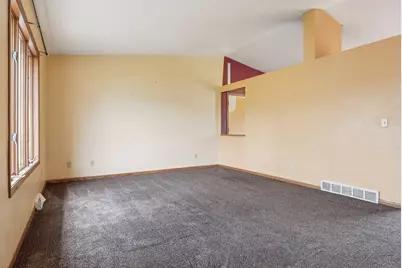 304  Aspen Ct, Delavan, WI 53115 - Photo 23