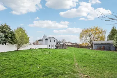 304  Aspen Ct, Delavan, WI 53115 - Photo 29